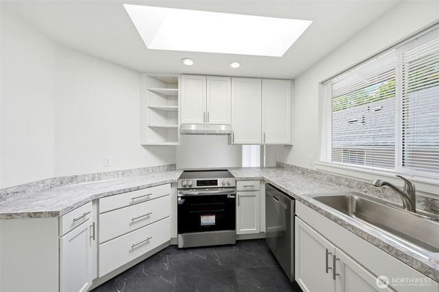 211 Anderson Avenue, Granite Falls, WA 98252