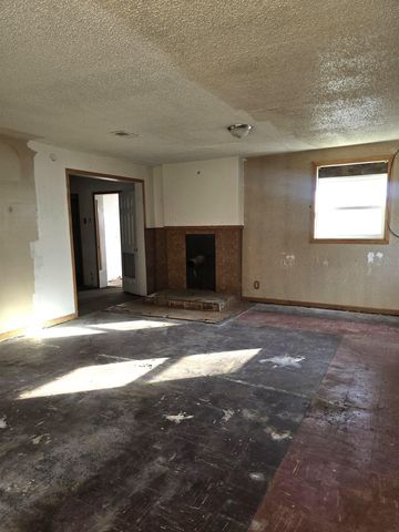 1765 Independence Avenue, Waterloo, IA 50707