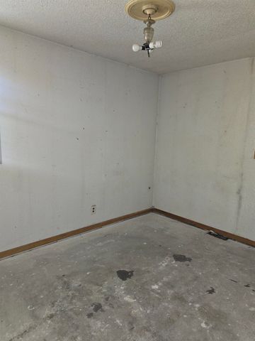 1765 Independence Avenue, Waterloo, IA 50707