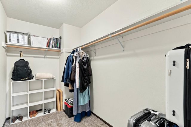 19019 E 15th Ave, Greenacres, WA 99016