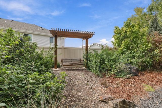 19019 E 15th Ave, Greenacres, WA 99016