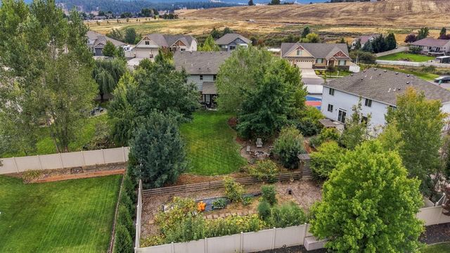 19019 E 15th Ave, Greenacres, WA 99016