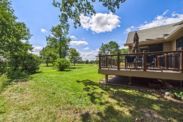 4201 93rd Avenue N, Brooklyn Park, MN 55443