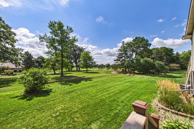 4201 93rd Avenue N, Brooklyn Park, MN 55443