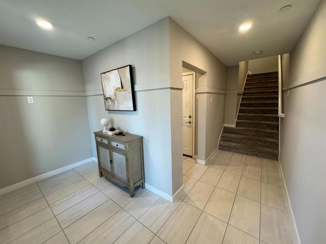 31 Tidal Way, San Mateo, CA 94401