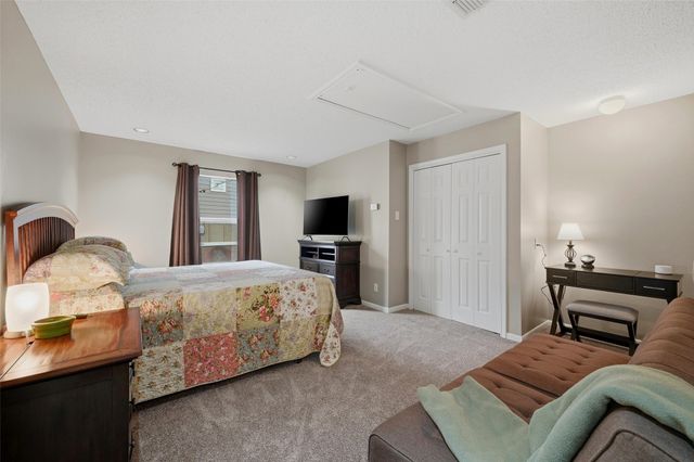 140 Blackfoot Trail, Lake Kiowa, TX 76240