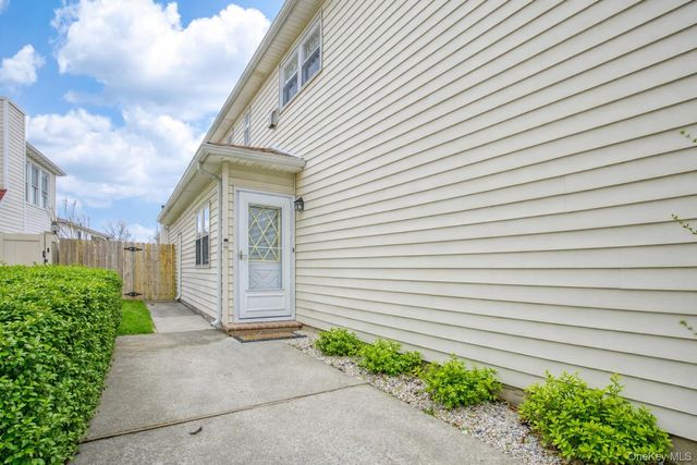 132 Forest Street, Staten Island, NY 10314
