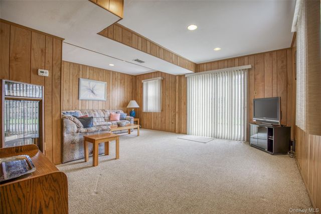132 Forest Street, Staten Island, NY 10314