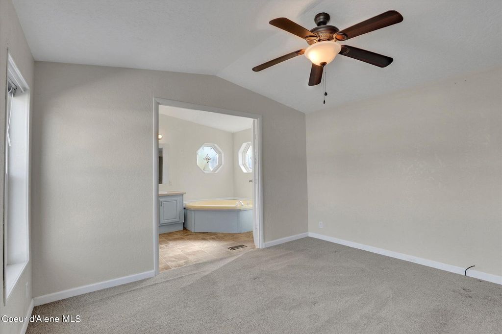 2489 W Plymouth Circle, Coeur d'Alene, ID 83815 photo 11