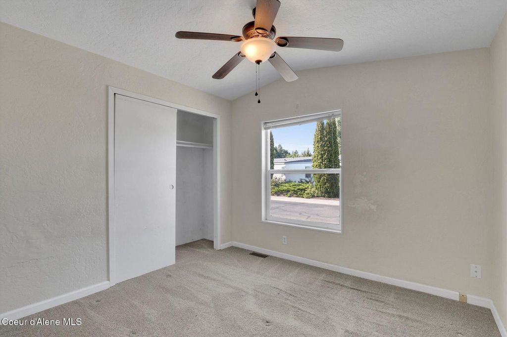 2489 W Plymouth Circle, Coeur d'Alene, ID 83815 photo 14