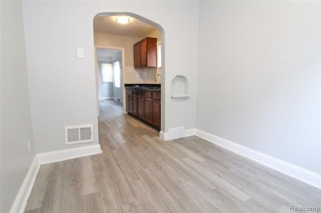 10310 Wayburn Street, Detroit, MI 48224