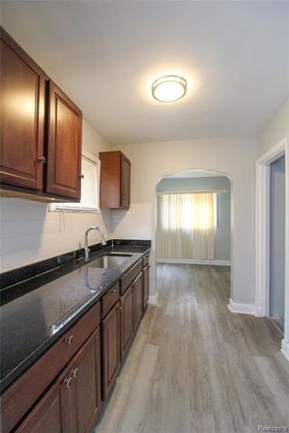 10310 Wayburn Street, Detroit, MI 48224