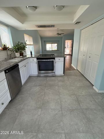 542 S HIGLEY Road 63, Mesa, AZ 85206