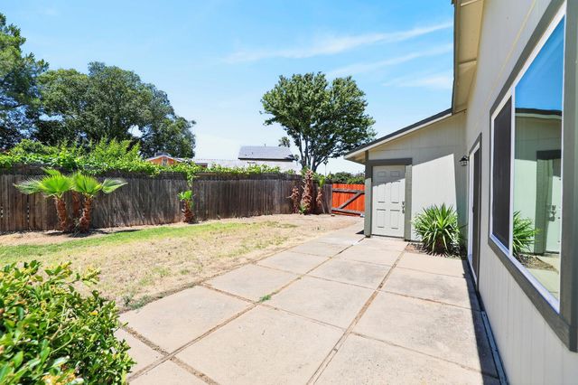 4436 Blackjack Way, Sacramento, CA 95842