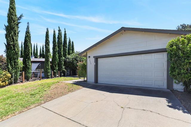 4436 Blackjack Way, Sacramento, CA 95842