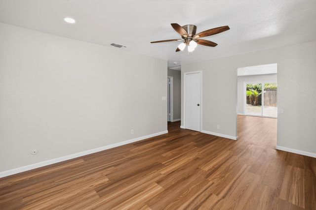 4436 Blackjack Way, Sacramento, CA 95842