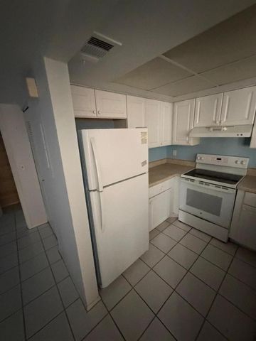 1531 SE Royal Green Circle 107, Port St. Lucie, FL 34952