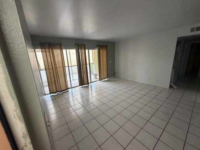 1531 SE Royal Green Circle 107, Port St. Lucie, FL 34952
