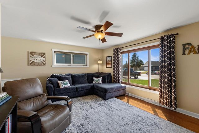 N169W20242 Wilshire DRIVE, Jackson, WI 53037