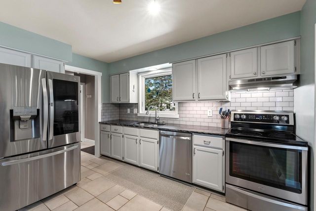 N169W20242 Wilshire DRIVE, Jackson, WI 53037