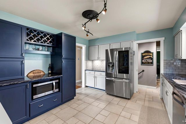 N169W20242 Wilshire DRIVE, Jackson, WI 53037