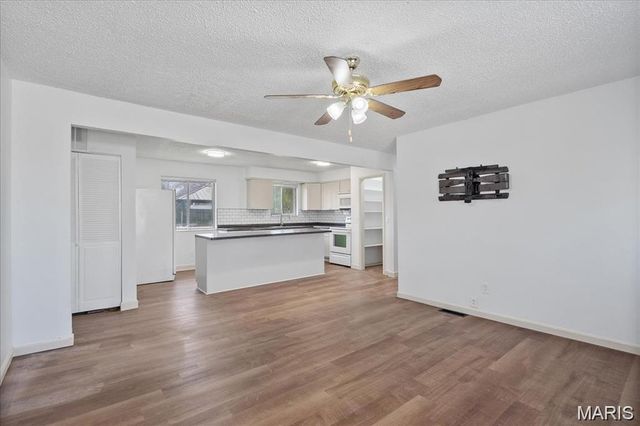 807 Estate Drive, O'fallon, IL 62269