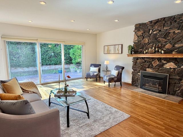 365 Sara Avenue, Sunnyvale, CA 94086