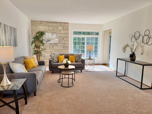 365 Sara Avenue, Sunnyvale, CA 94086