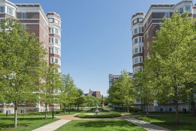 20 Chapel St B701, Brookline, MA 02446