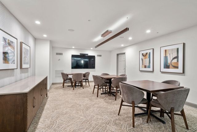 20 Chapel St B701, Brookline, MA 02446
