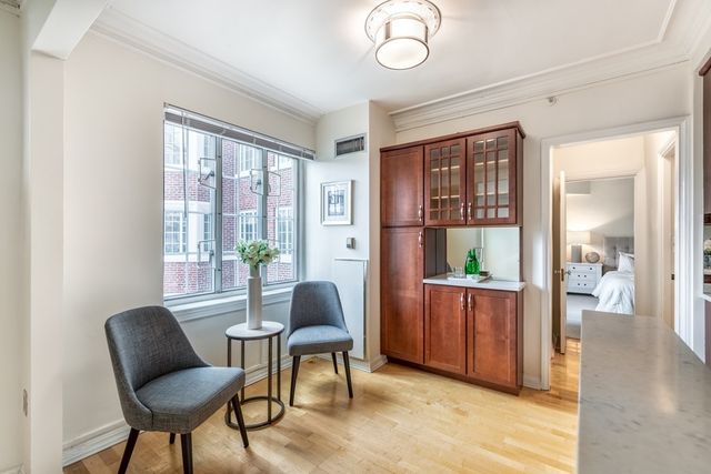 20 Chapel St B701, Brookline, MA 02446