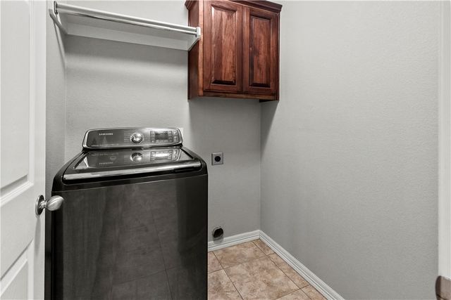 2170 Meadowbrook Drive, Elkins, AR 72727