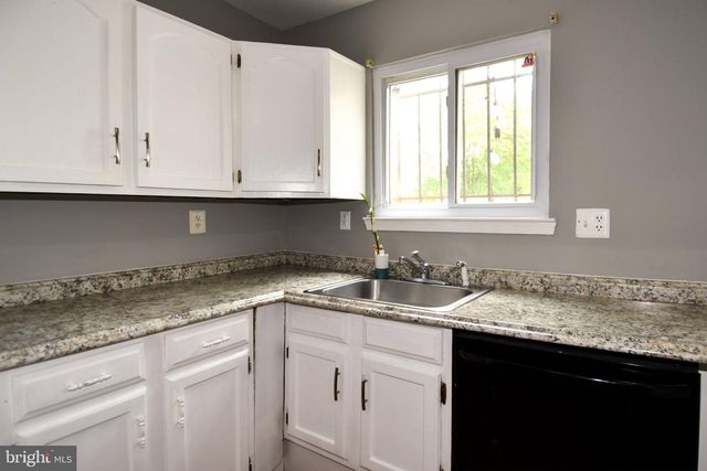 7737 MERRICK LN, Landover, MD 20785