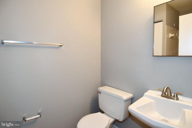 7737 MERRICK LN, Landover, MD 20785