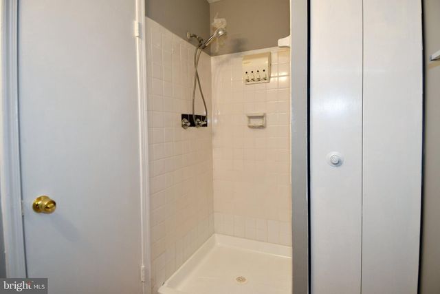 7737 MERRICK LN, Landover, MD 20785