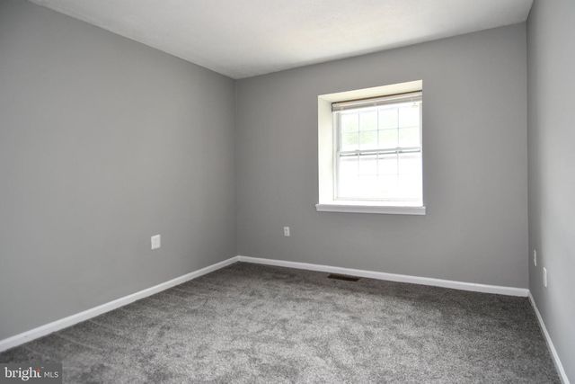7737 MERRICK LN, Landover, MD 20785