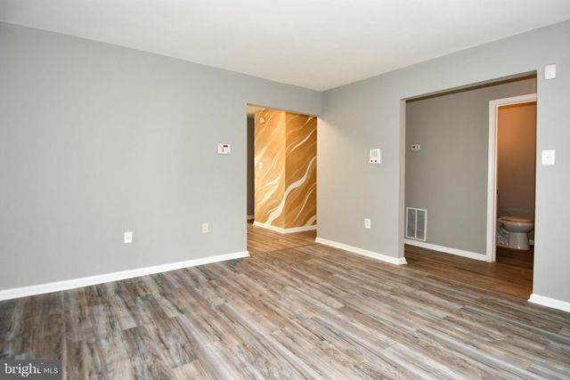 7737 MERRICK LN, Landover, MD 20785