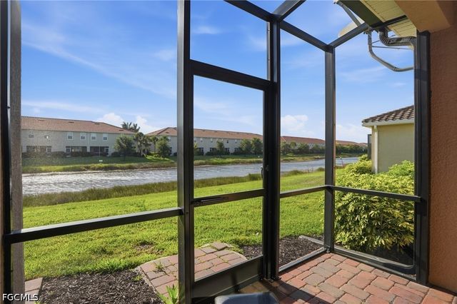 2519 Vine AVE, Naples, FL 34120