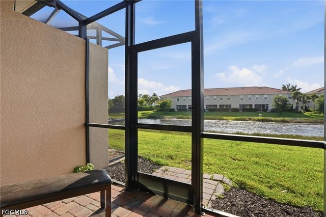 2519 Vine AVE, Naples, FL 34120