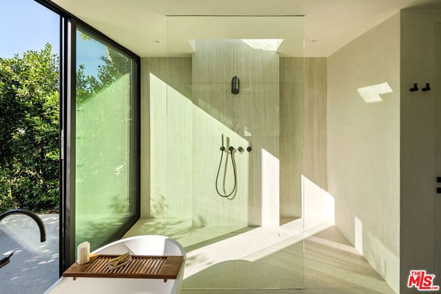 29200 Larkspur Lane, Malibu, CA 90265