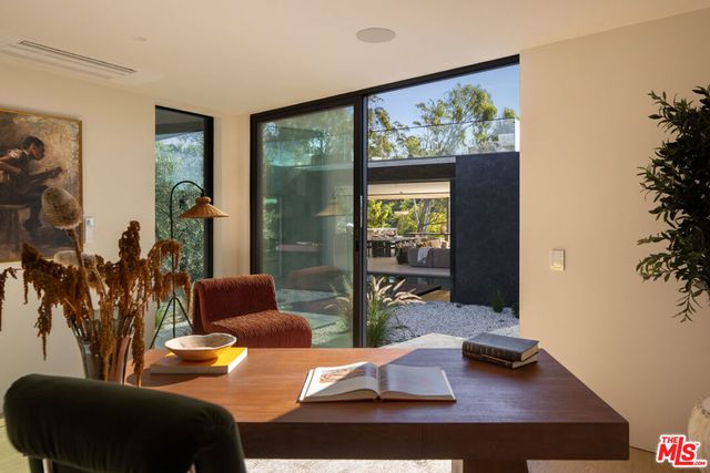 29200 Larkspur Lane, Malibu, CA 90265