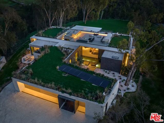 29200 Larkspur Lane, Malibu, CA 90265