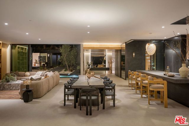 29200 Larkspur Lane, Malibu, CA 90265