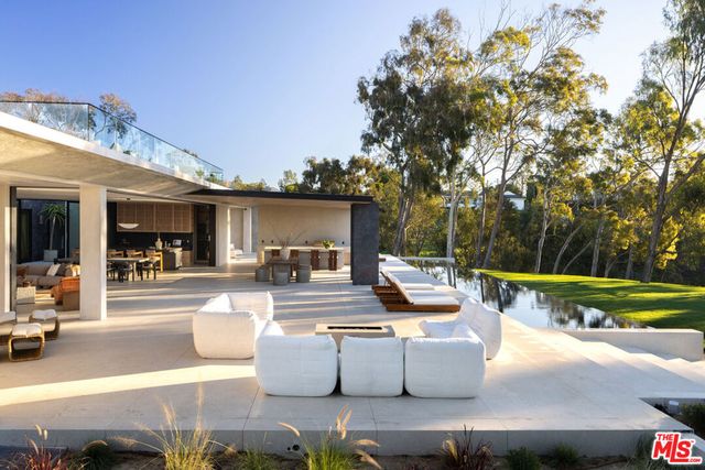 29200 Larkspur Lane, Malibu, CA 90265