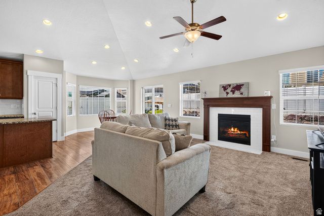 9562 S MICHAL ROBERT LN, West Jordan, UT 84081