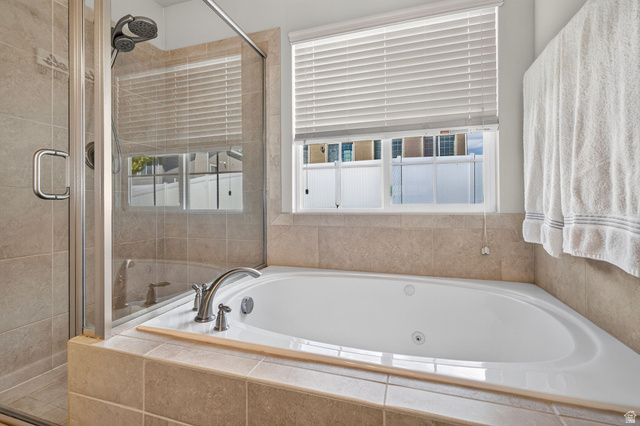9562 S MICHAL ROBERT LN, West Jordan, UT 84081