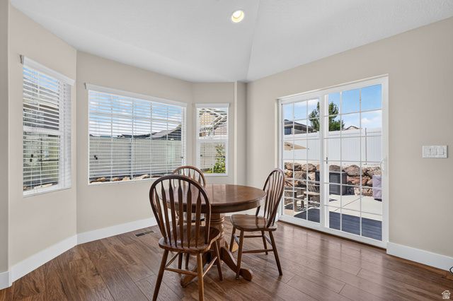 9562 S MICHAL ROBERT LN, West Jordan, UT 84081