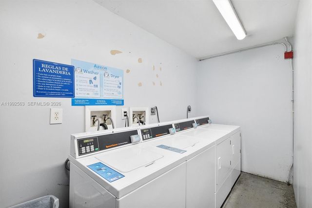 1720 NW N River Dr 211, Miami, FL 33125