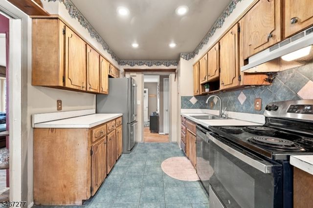 103 Ford Rd, Roxbury Twp., NJ 07850