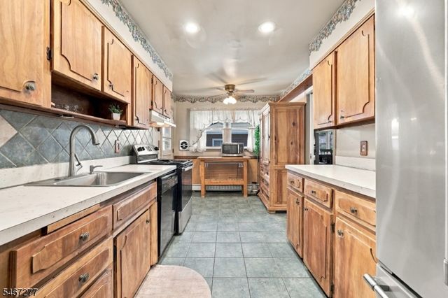 103 Ford Rd, Roxbury Twp., NJ 07850